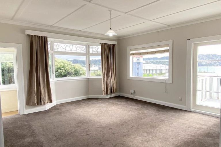 Photo of property in 200 Rongotai Road, Rongotai, Wellington, 6022