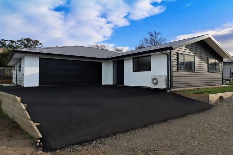 Photo of property in 11c Kingslea Street, Holmes Hill, Oamaru, 9401