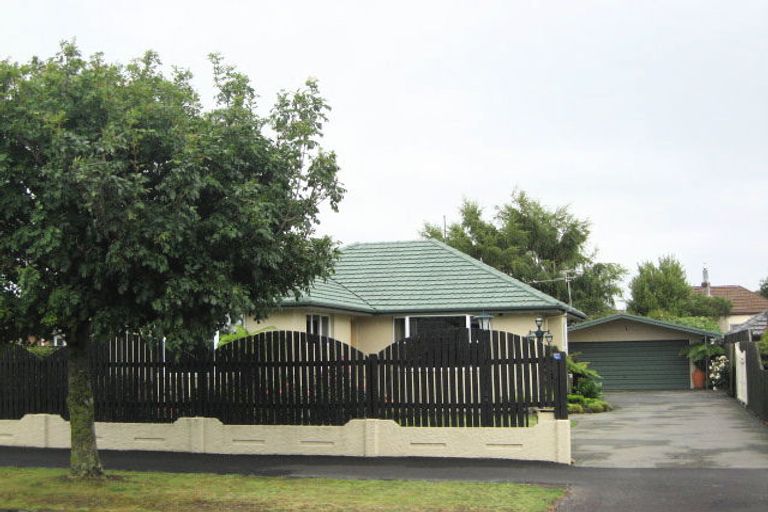 Photo of property in 73 Mcbratneys Road, Dallington, Christchurch, 8061