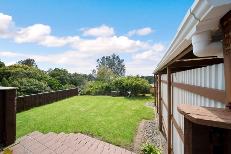 Photo of property in 12 Te Ngaere Place, Merrilands, New Plymouth, 4312