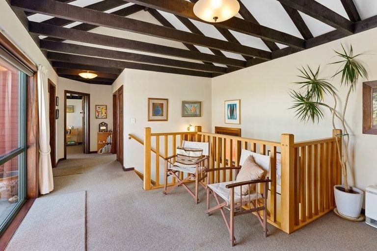Photo of property in 2 Kitchener Street, Te Horo Beach, Otaki, 5581
