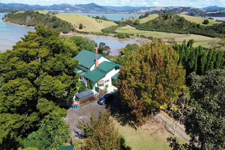 Photo of property in 23 Okura Bay Road, Totara North, Kaeo, 0479