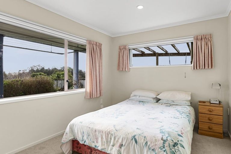 Photo of property in 11b Redwood Crescent, Hurdon, New Plymouth, 4310