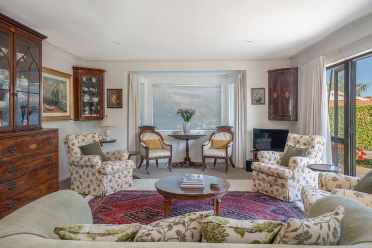 Photo of property in 10 Haines Grove, Rainbow Point, Taupo, 3330