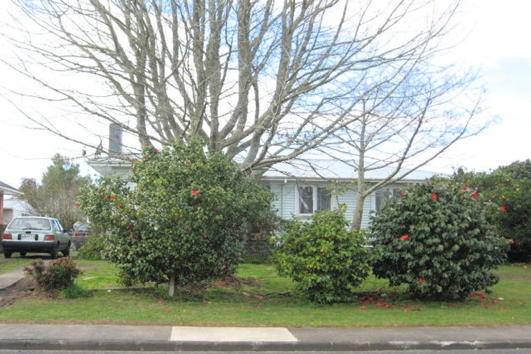 Photo of property in 22 Valentine Street, Papakura, 2110