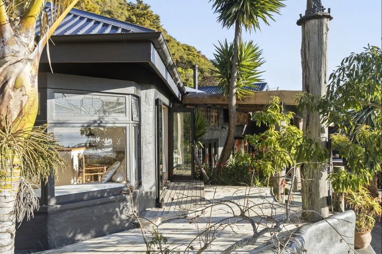 Photo of property in 141 Rocklands Road, Clifton, Takaka, 7183