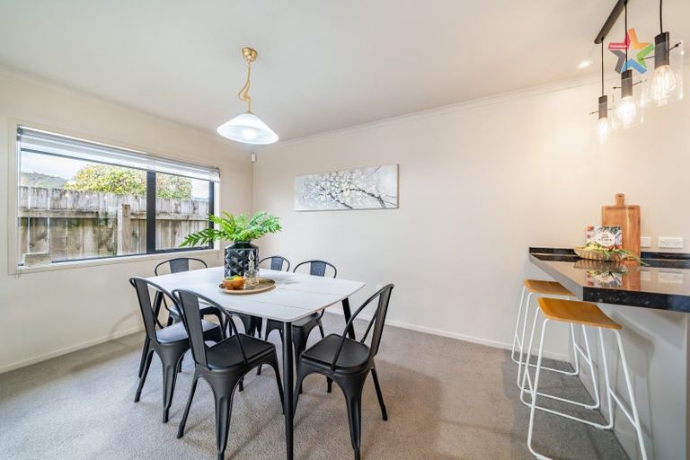 Photo of property in 14a Glen Road, Stokes Valley, Lower Hutt, 5019