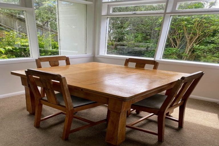 Photo of property in 52 Raroa Road, Kelburn, Wellington, 6012