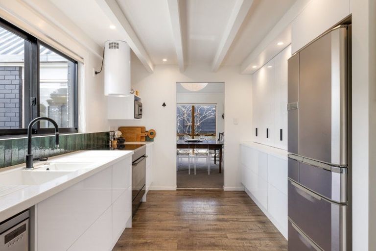 Photo of property in 37 Pah Street, Matua, Tauranga, 3110