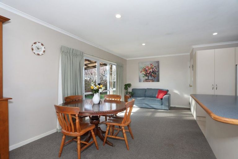 Photo of property in 104 Kelvin Grove Road, Kelvin Grove, Palmerston North, 4414