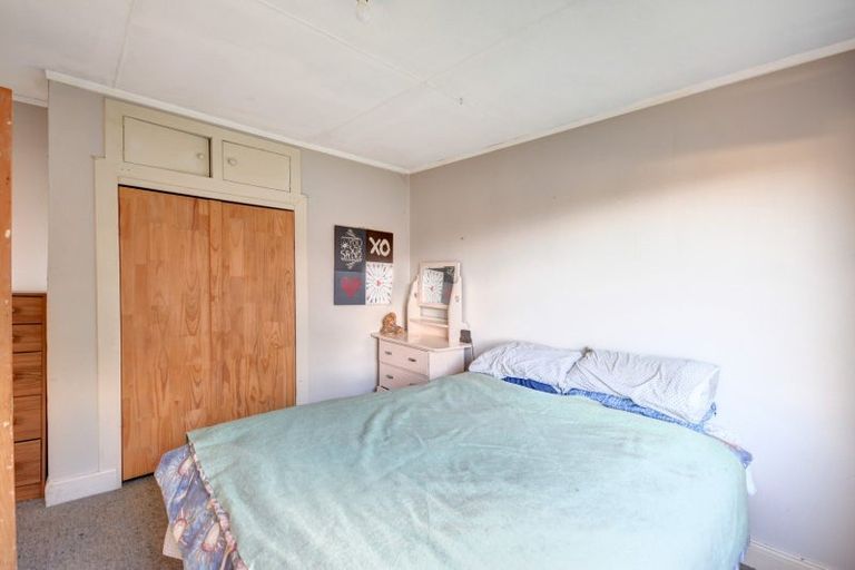 Photo of property in 26 Forbes Street, Balaclava, Dunedin, 9011