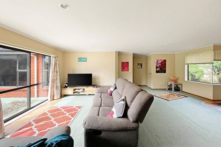 Photo of property in 14 Kirk Close, Rototuna, Hamilton, 3210