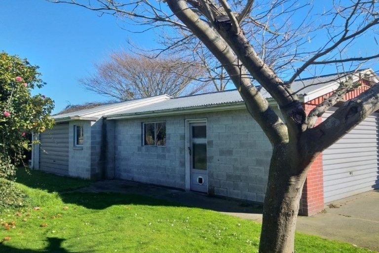 Photo of property in 16 Shearer Avenue, Papanui, Christchurch, 8052
