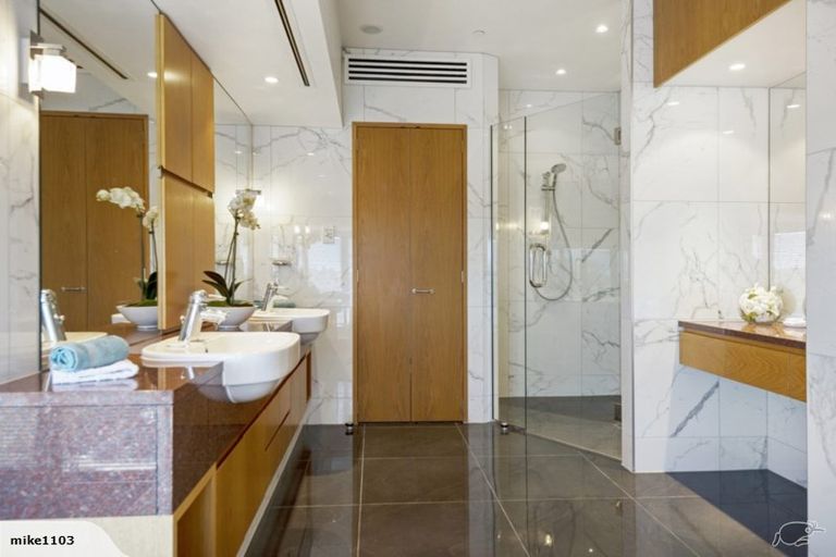 Photo of property in Gloucester Towers, 28/28 Gloucester Street, Christchurch Central, Christchurch, 8013