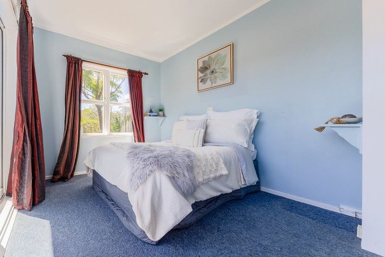 Photo of property in 8 Rata Road, Raumati Beach, Paraparaumu, 5032
