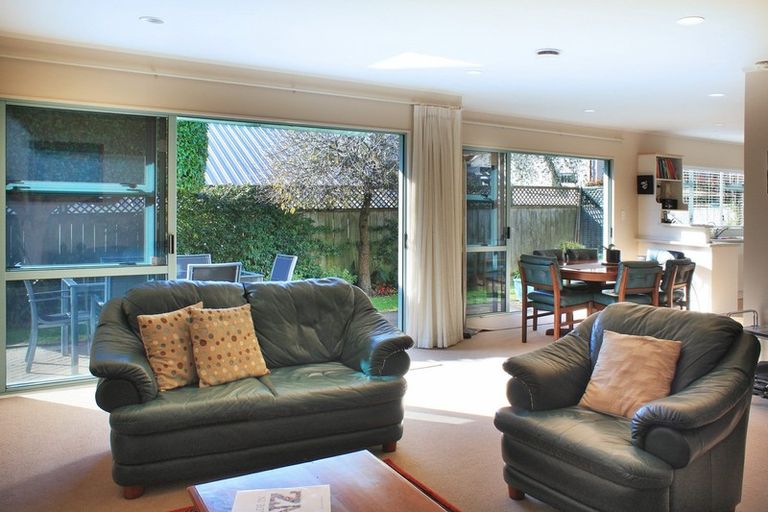 Photo of property in 2/232 Kepa Road, Mission Bay, Auckland, 1071