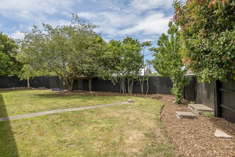 Photo of property in 29b Royal Park Drive, Parklands, Christchurch, 8083