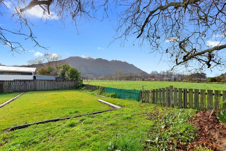 Photo of property in 39 Aroha View Avenue, Te Aroha, 3320