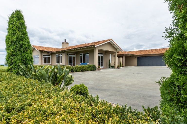 Photo of property in 119 Eskridge Drive, Eskdale, Napier, 4182