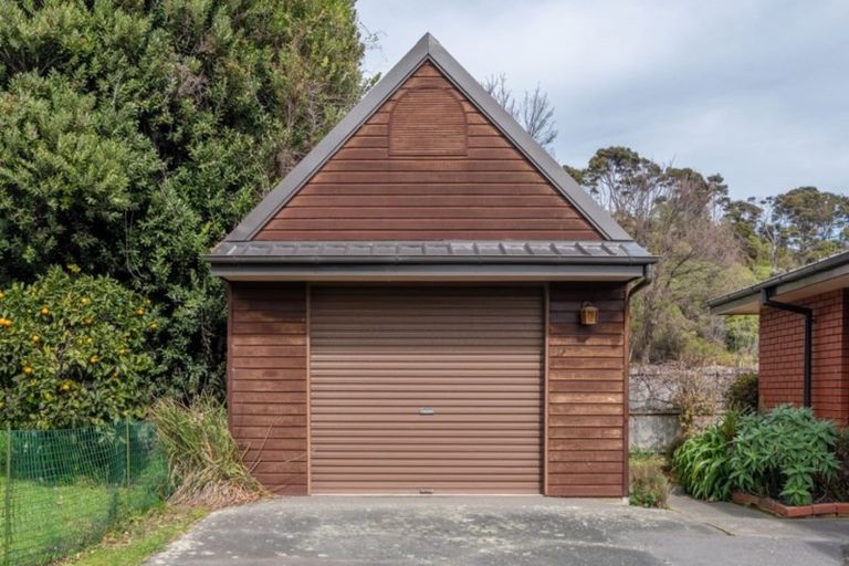 Photo of property in 6 Julius Place, Akaroa, 7520