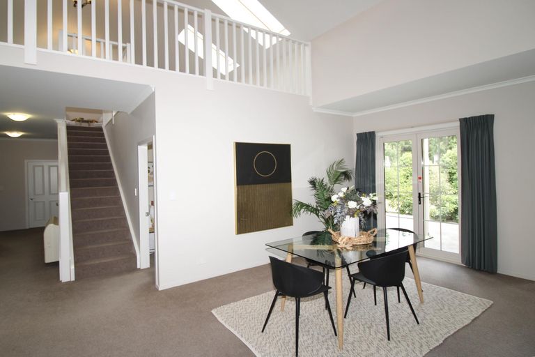 Photo of property in 3 Rexwood Estate, Carterton, 5713