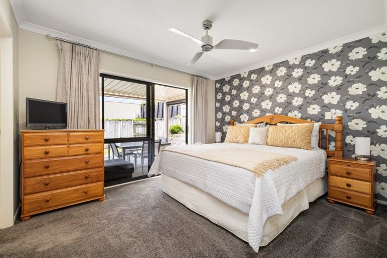 Photo of property in 214 Castlewold Drive, Bethlehem, Tauranga, 3110