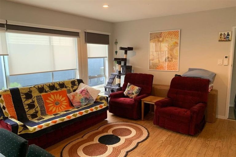 Photo of property in 4 Beeche Place, Birkdale, Auckland, 0626