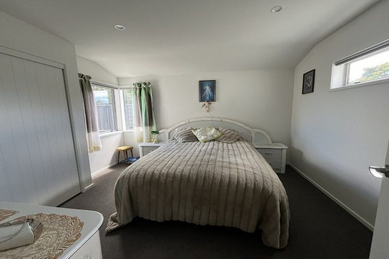 Photo of property in 100a King Street, Taradale, Napier, 4112