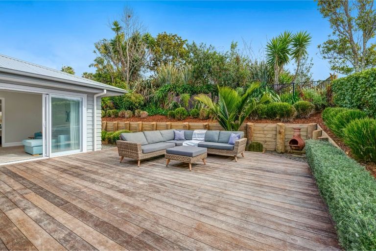 Photo of property in 63 Landmark Terrace, Orewa, 0931