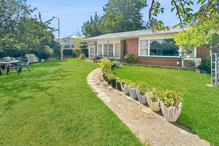 Photo of property in 62 Glandovey Road, Fendalton, Christchurch, 8052