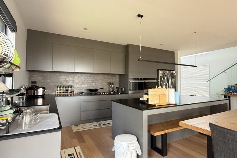 Photo of property in 14b Mackay Drive, Greenhithe, Auckland, 0632