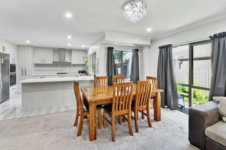 Photo of property in 61b Jellicoe Road, Manurewa, Auckland, 2102