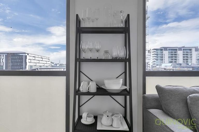 Photo of property in Halsey Apartments At Lighter Quay, 401/75 Halsey Street, Auckland Central, Auckland, 1010