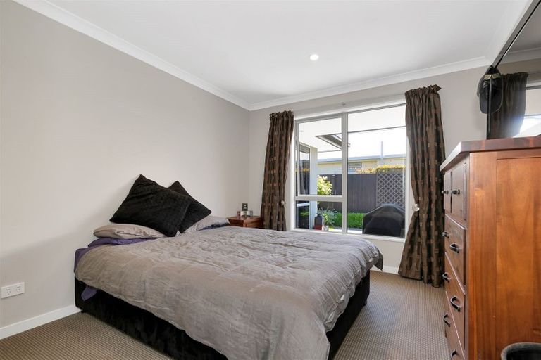 Photo of property in 23 Churchill Drive, Rangiora, 7400