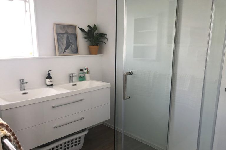 Photo of property in 8 Yorke Road, Haruru, 0204