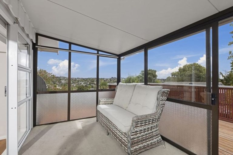 Photo of property in 1/4 Firth Road, Torbay, Auckland, 0630