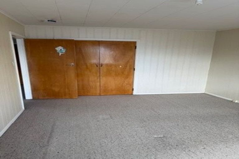 Photo of property in 28a Saint Ronans Avenue, Waterloo, Lower Hutt, 5011