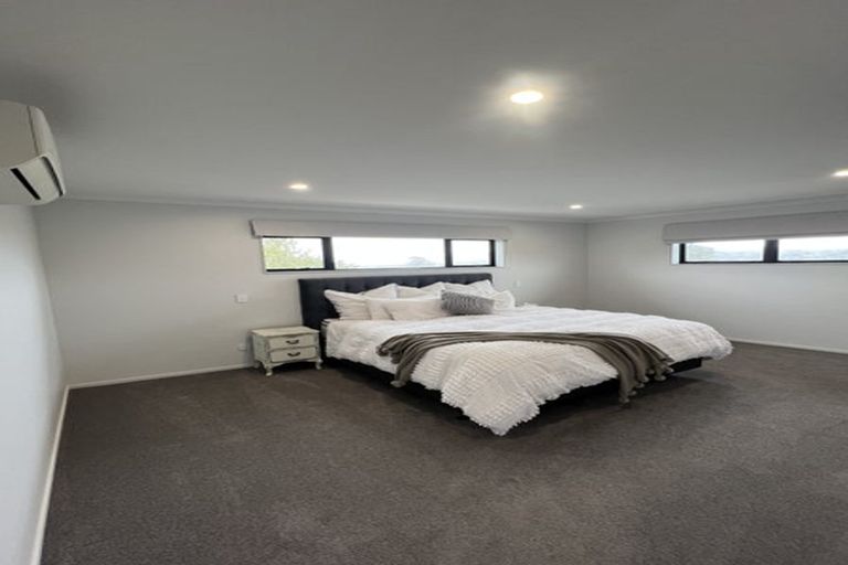 Photo of property in 28 Thomason Crescent, Pokeno, 2402