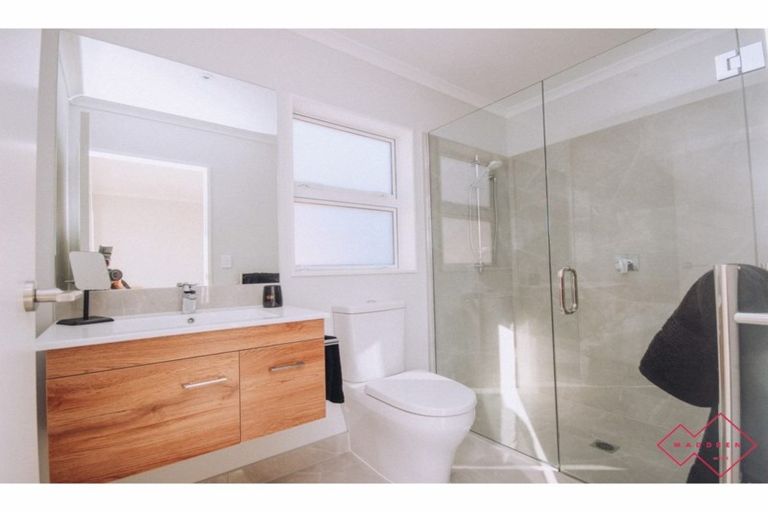 Photo of property in 31 Nellie Drive, Kumeu, 0810