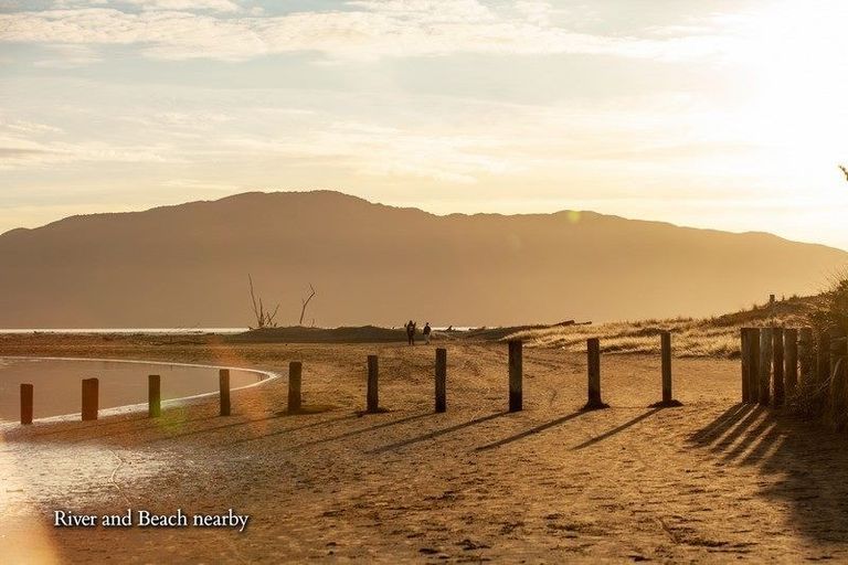 Photo of property in 196 Tutere Street, Waikanae Beach, Waikanae, 5036
