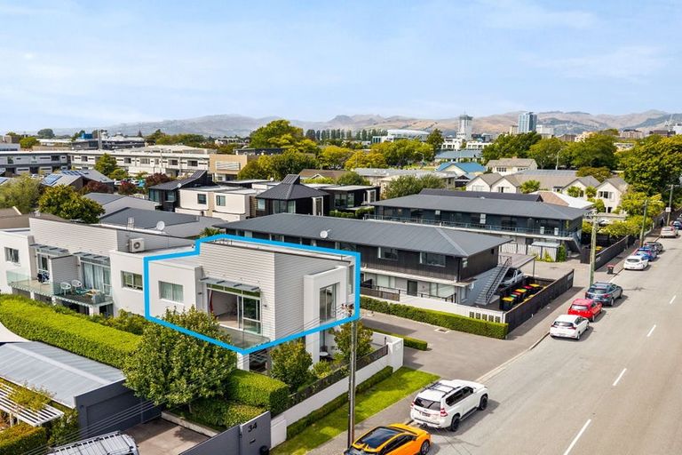 Photo of property in 26 Springfield Road, Saint Albans, Christchurch, 8014