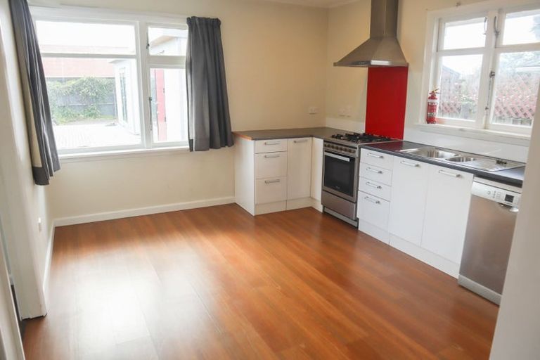 Photo of property in 2 Owens Terrace, Upper Riccarton, Christchurch, 8041