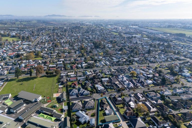 Photo of property in 21 Norman Street, Nawton, Hamilton, 3200