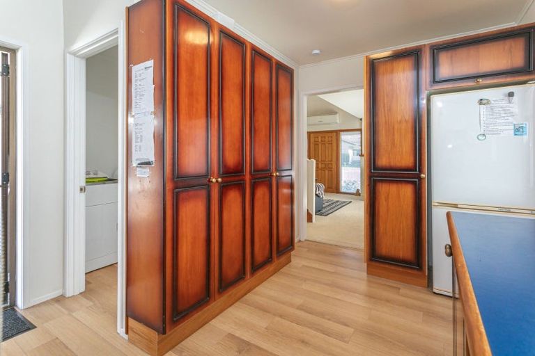 Photo of property in 8 Kauri Place, Tairua, 3508