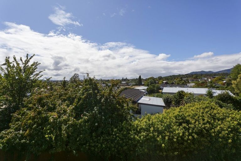 Photo of property in 4 Hyde Avenue, Richmond Heights, Taupo, 3330