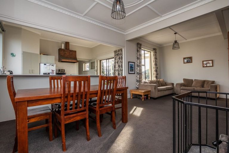 Photo of property in 14 Queen Street, Winton, 9720