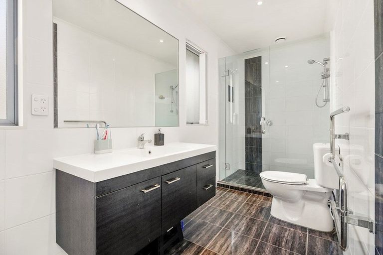 Photo of property in 22b Hastie Avenue, Mangere Bridge, Auckland, 2022