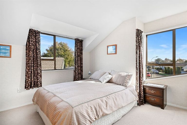 Photo of property in 11 Molesworth Place, Somerfield, Christchurch, 8024