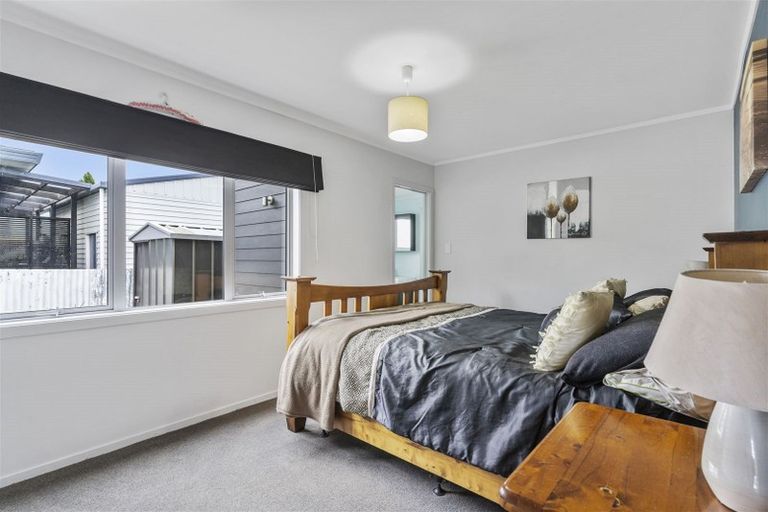 Photo of property in 18 Athenree Road, Athenree, Katikati, 3177