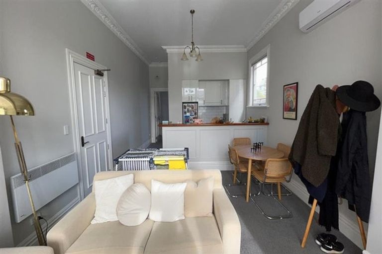 Photo of property in 58 Majoribanks Street, Mount Victoria, Wellington, 6011